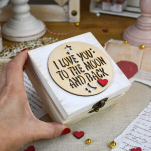 Love U To The Moon Box