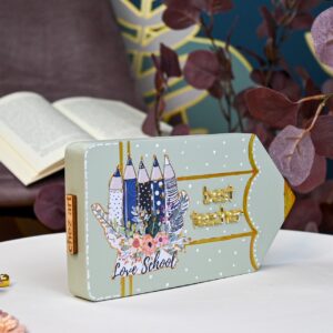 Teacher-Table Decor - Image 2