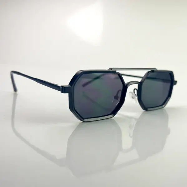 JAMES METALLIC Total Black